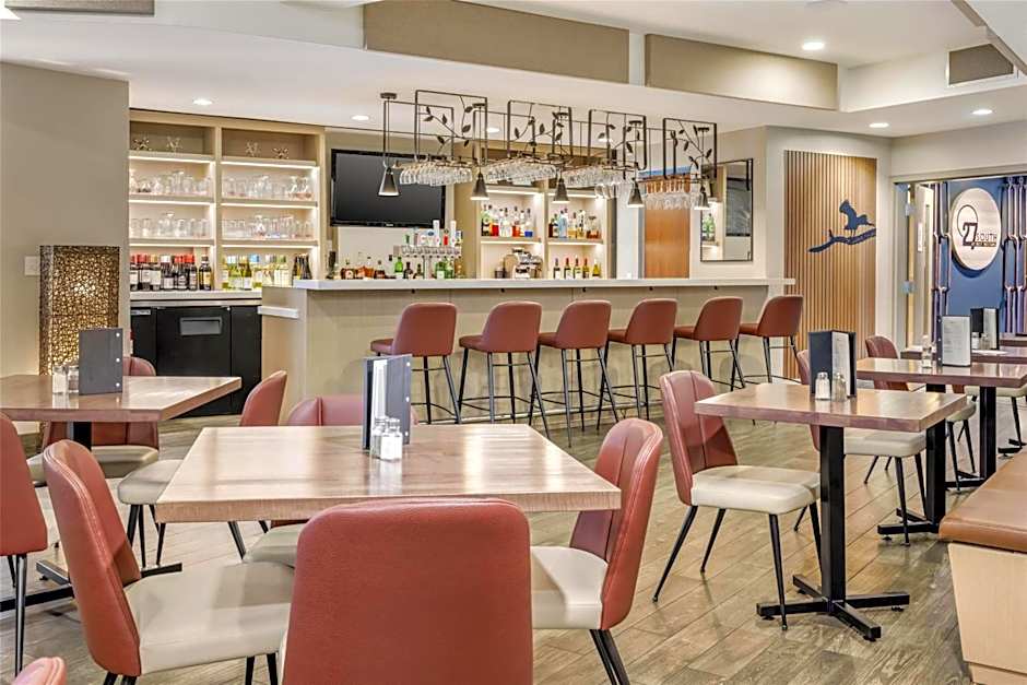 Best Western Plus Bridgewater Hotel & Convention Centre