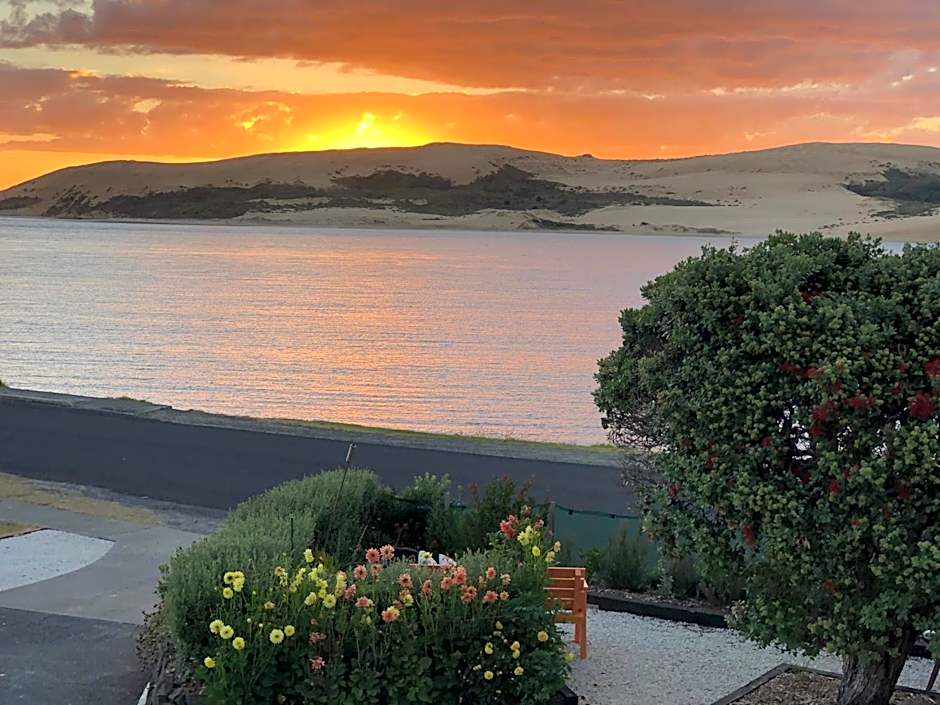 Opononi Lighthouse Motel