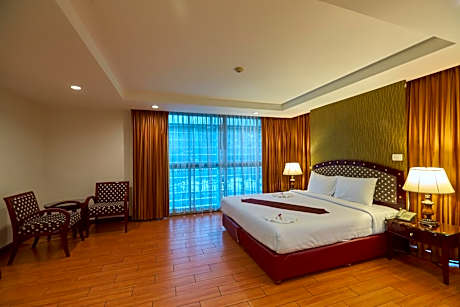 Deluxe King Room