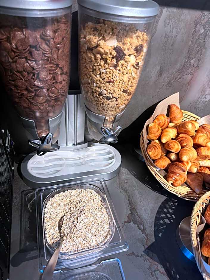 L'Escale d'Alès HOTEL