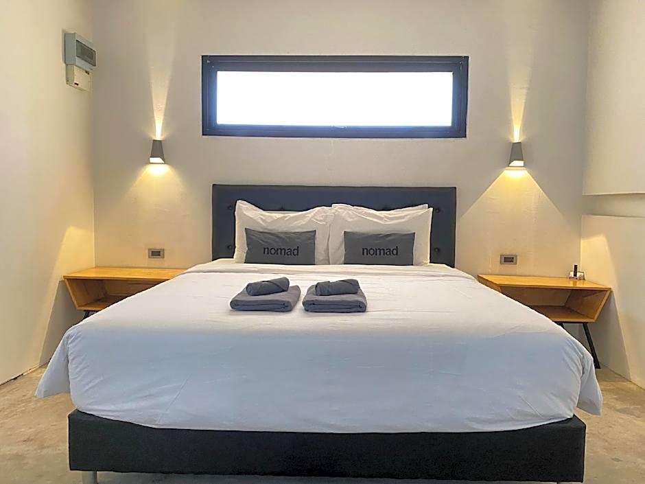 Nomad – Pattaya, DC