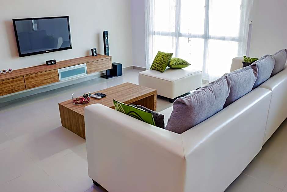 Shamrock Beach Villas Batu Ferringhi Penang