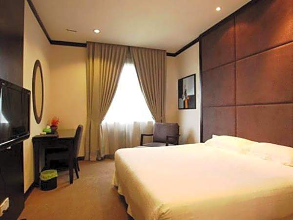 Country Network Hotel