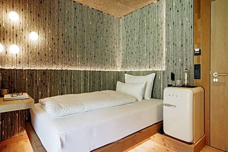 Single Room with Balcony