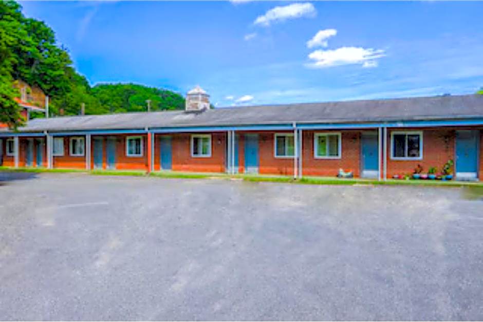 Travelers Inn by OYO Beaver, Hwy 19