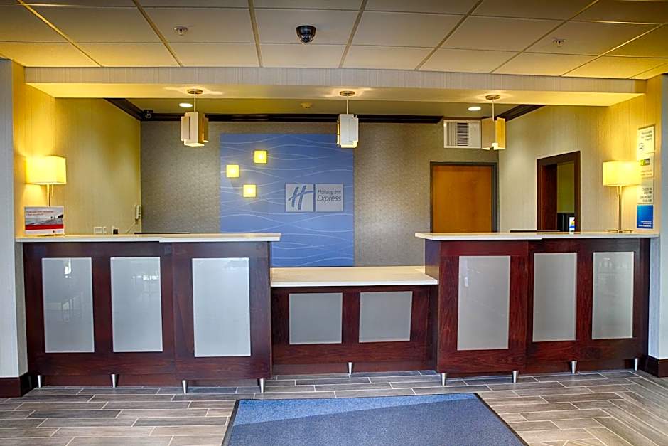 Holiday Inn Express & Suites Sidney By IHG