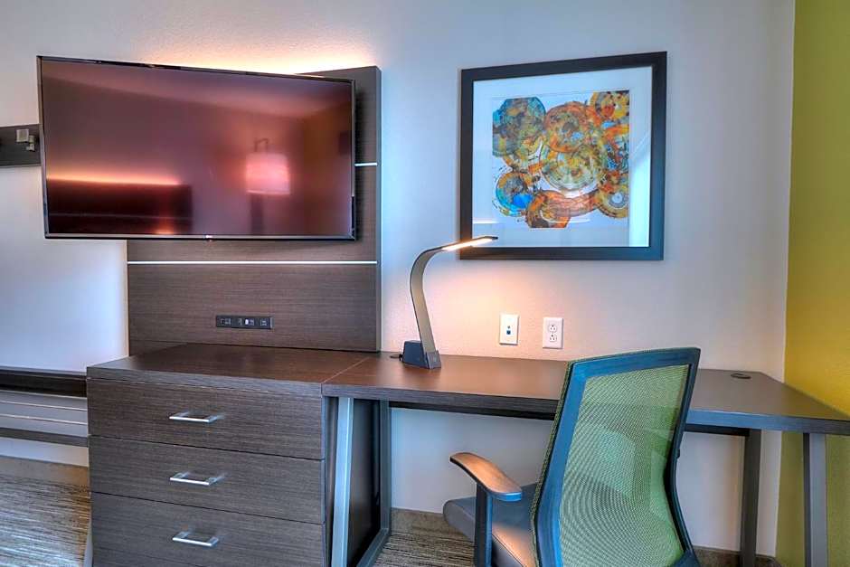 Holiday Inn Express Hotel & Suites Mobile Saraland By IHG