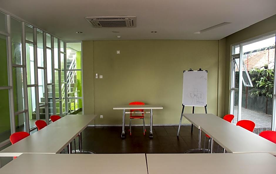 La Asiana Express (Formerly dbest express)