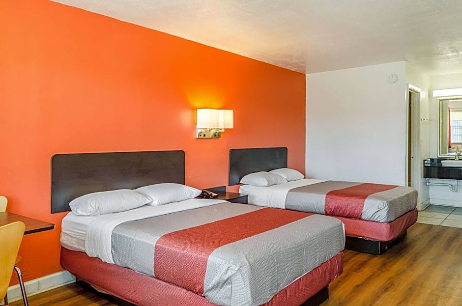 Motel 6-Saraland, AL