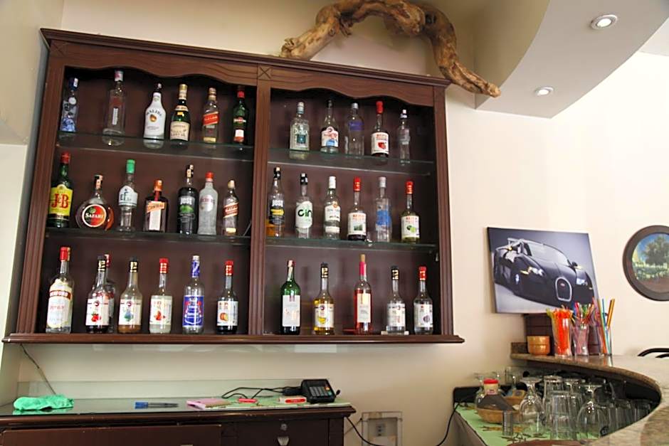 Alin Hotel