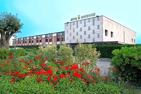 Hotel Cangrande Di Soave