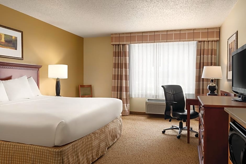 Country Inn & Suites by Radisson, Mankato Hotel and Conference Center, MN