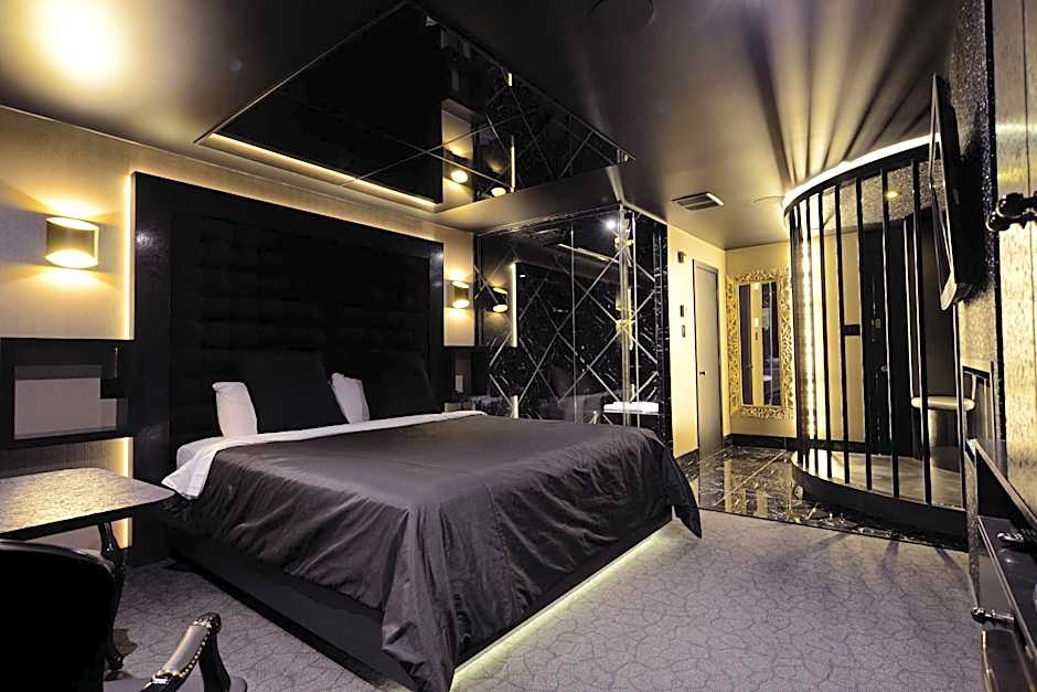 Le Fabreville Motel & Suites