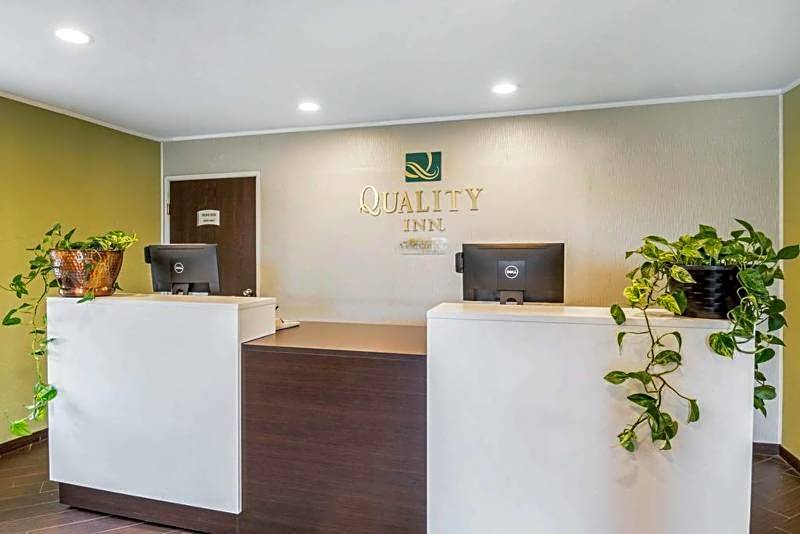 Quality Inn