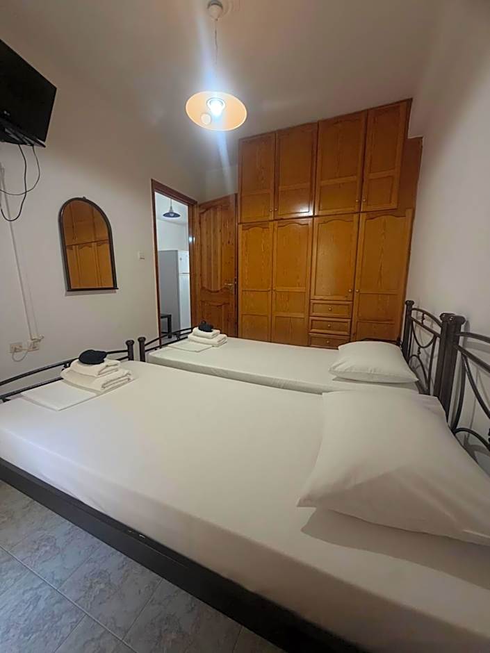 Afroditi Syros