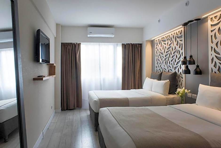 Rochester Hotel Classic