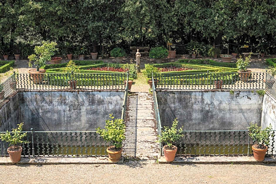 Certosa di Pontignano Residenza d'Epoca - Place of Charme