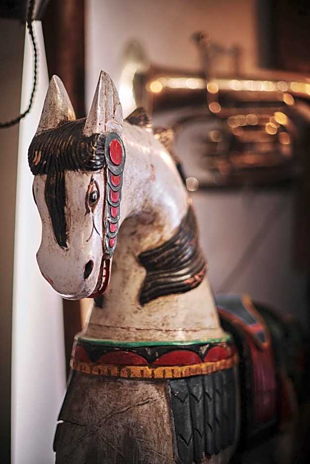 The Legacy by 2GO4 City Center