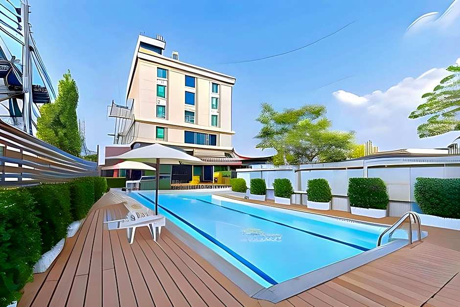 Glai Gan Place Hotel