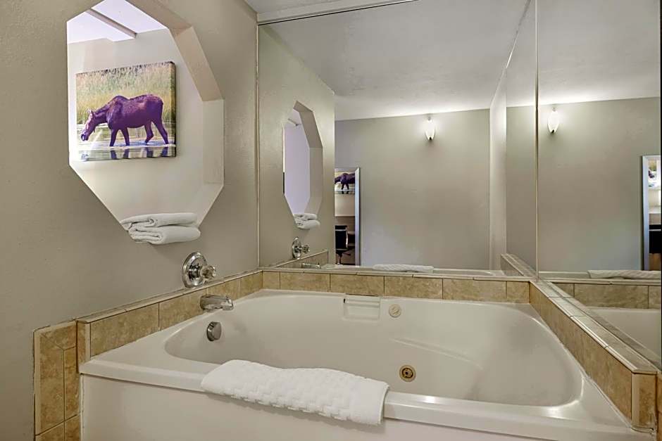 Best Western Plus Pioneer Park Inn