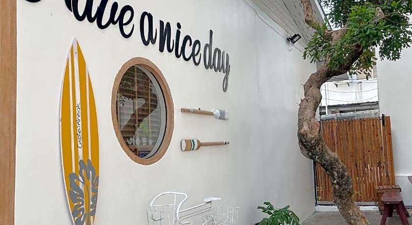 Baancaptainhook pool kohlarn