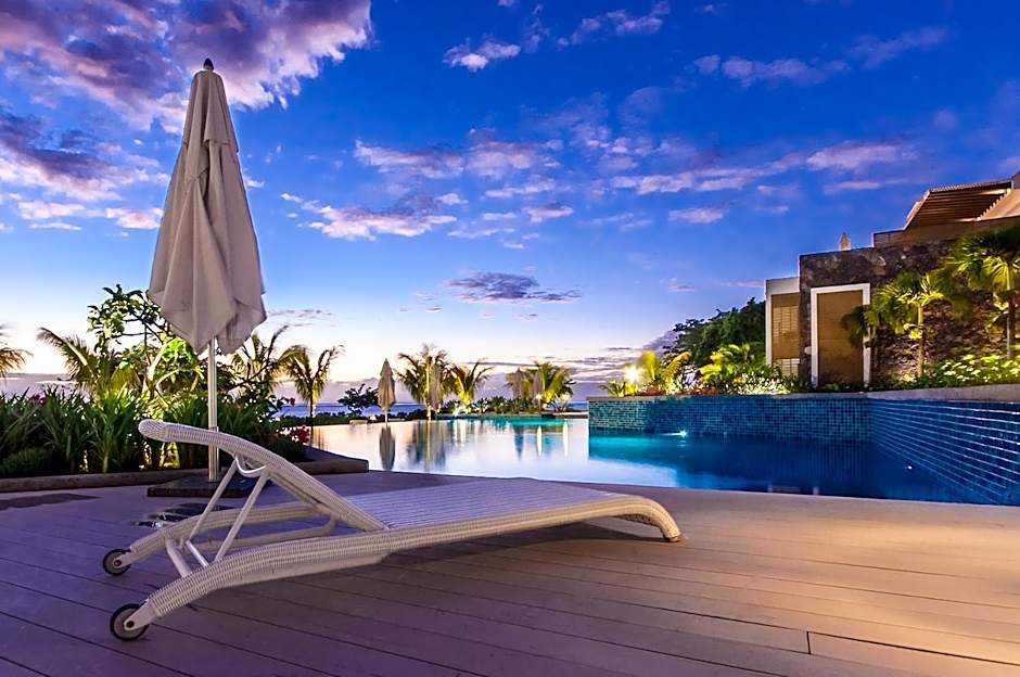 Cap Ouest Luxury Beachfront