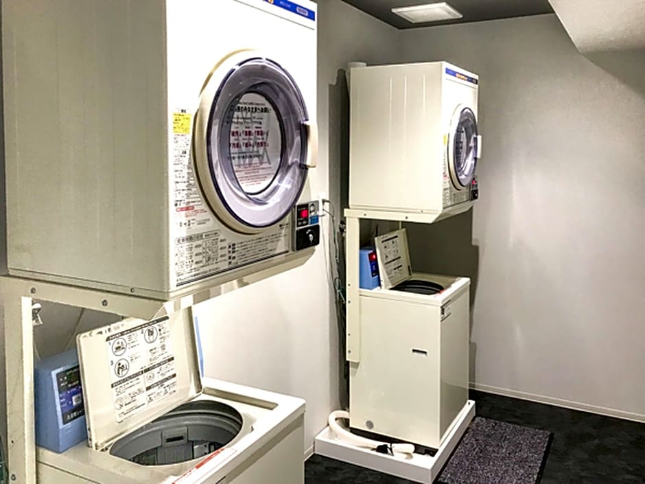 HOTEL LiVEMAX NAGOYA SHINKANSENGUCHI