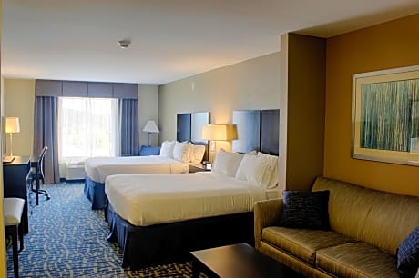Queen Room with Two Queen Beds - Disability Access with Bath Tub