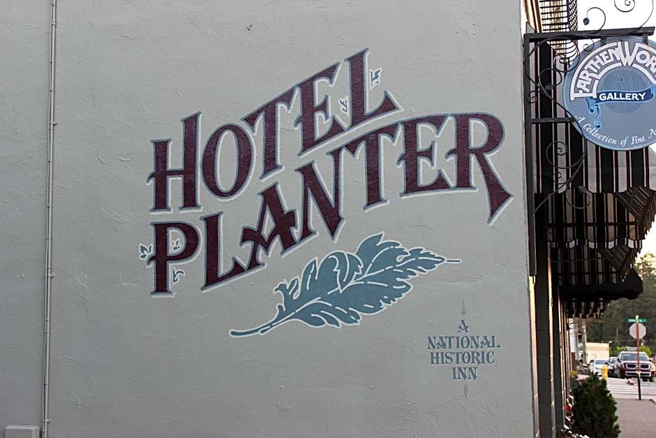 Hotel Planter