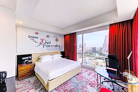Standard Room - Panoramic View