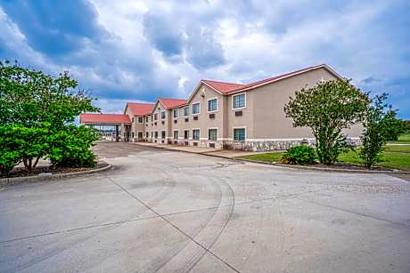 Texan Inn By OYO Beeville US-181