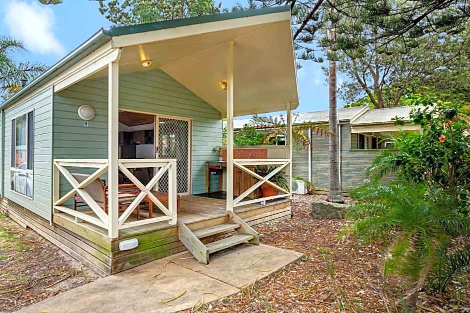 Seven Mile Beach Holiday Park