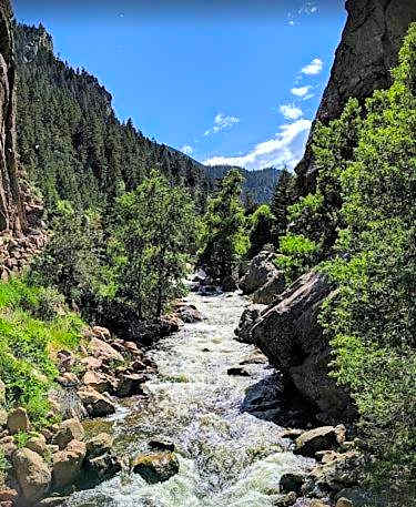 Delta Hotels by Marriott Denver Thornton