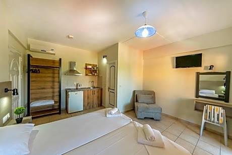 Triple Room with View