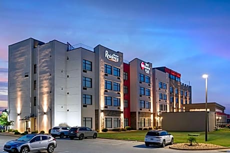 Best Western Plus Executive Residency Rigby's Water World Hotel