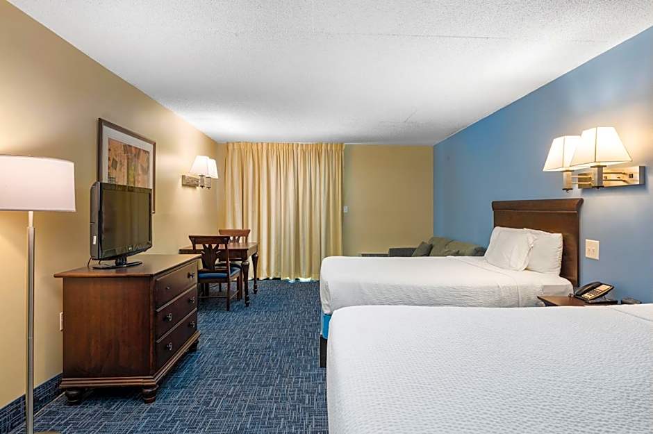 Coastal Palms Inn and Suites