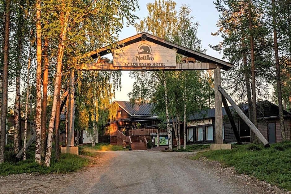 Wilderness Hotel Nellim & Igloos