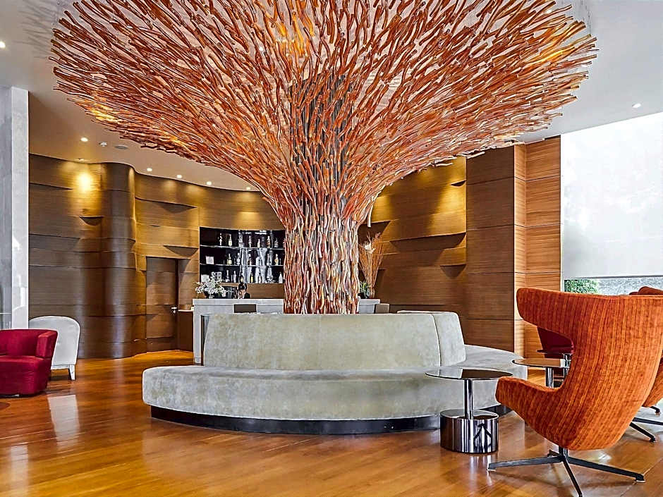 Maple Hotel