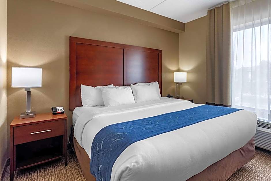 Comfort Suites Manchester