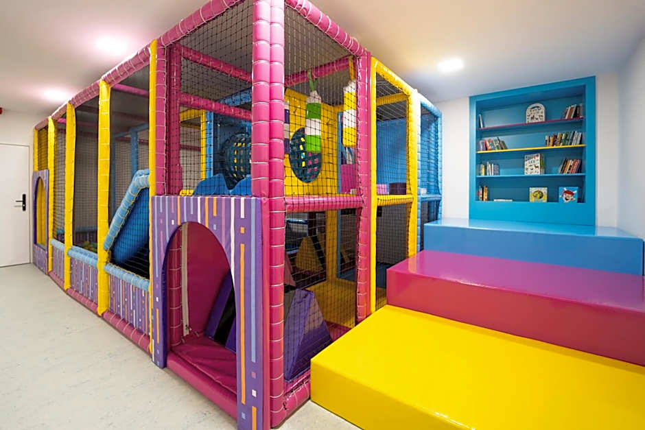 Family Apartments by ASTORIA Hotel & Medical Spa