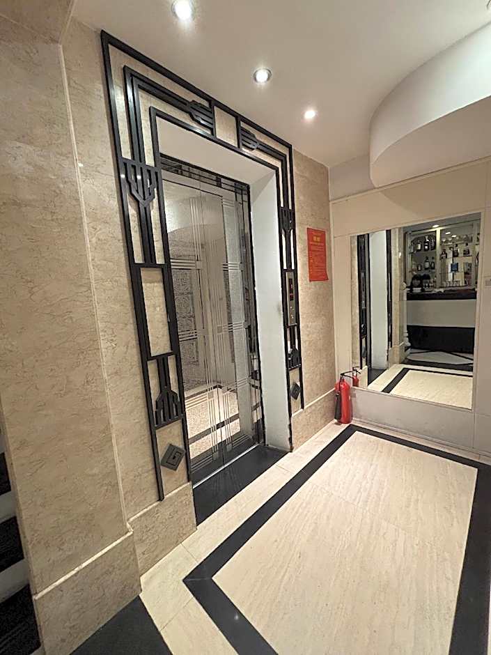 Classy Boutique Hotel