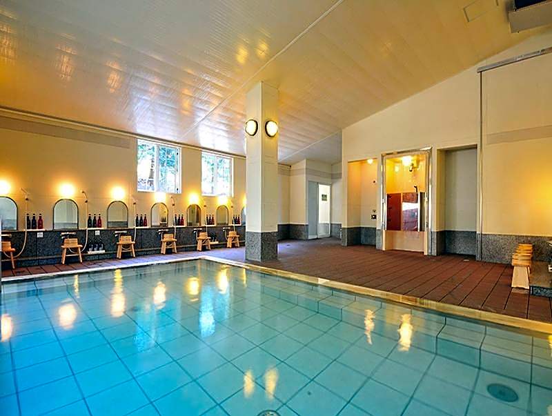 Blue Ridge Hotel