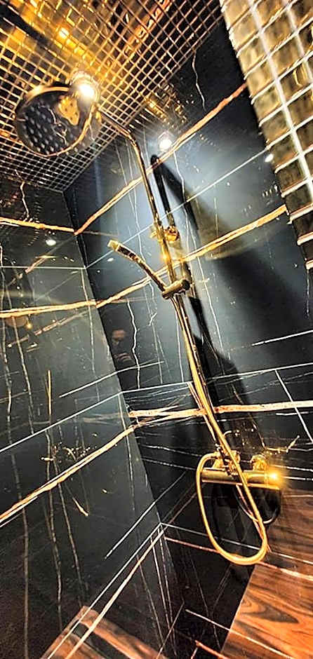 Hotel Ramka & Restaurant & Wine Bar