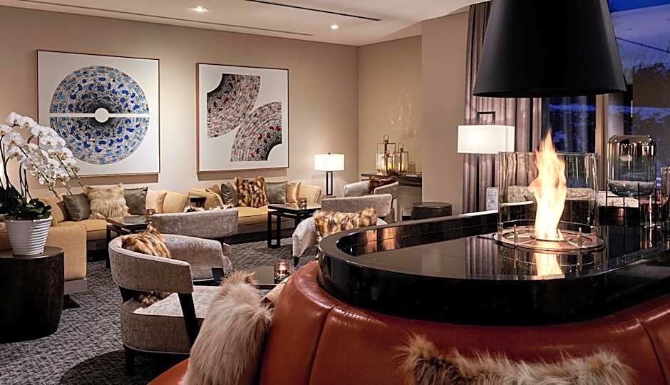 Hinode Hills Niseko Village