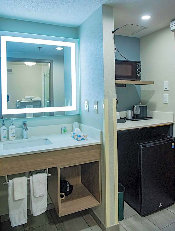 Keene Elm City Hotel, Ascend Hotel Collection