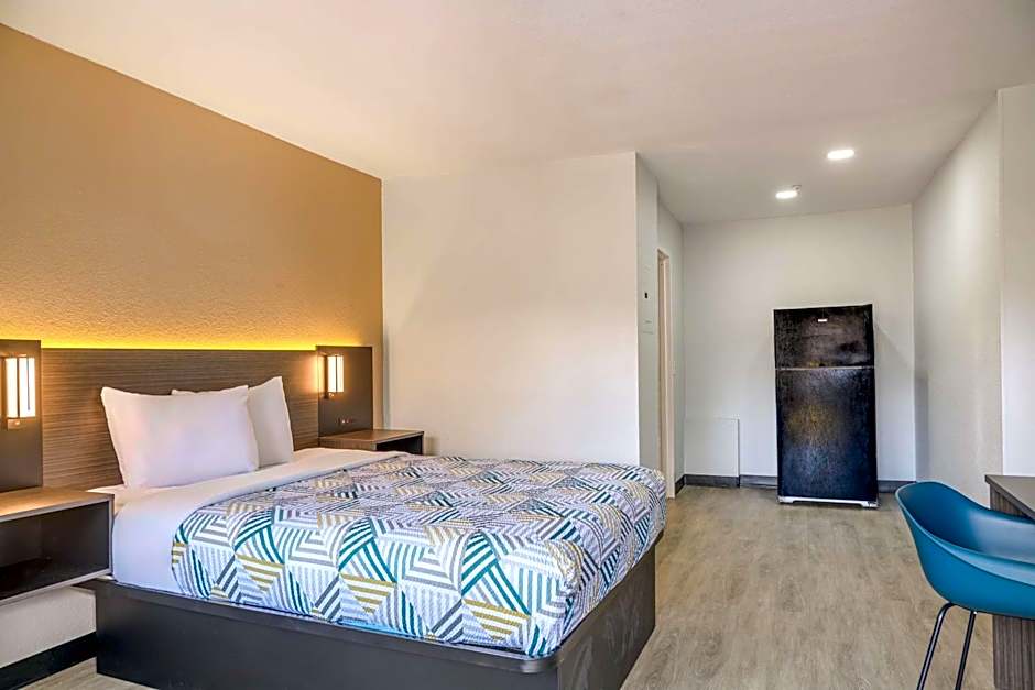 Motel 6 Columbus, GA Columbus Airport