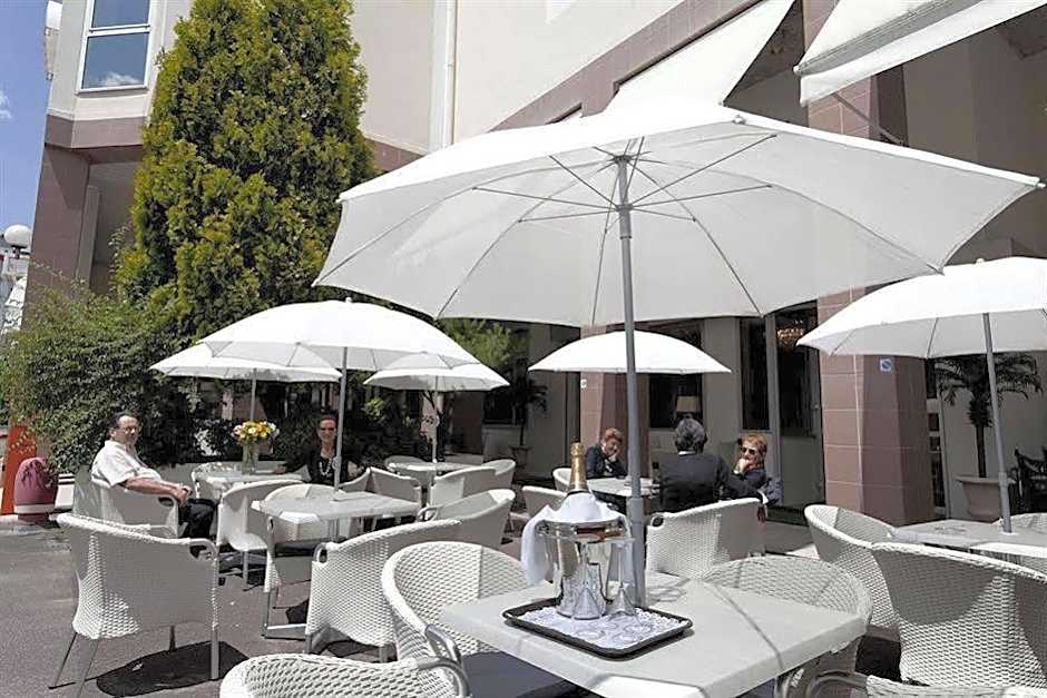 Hotel Paradis
