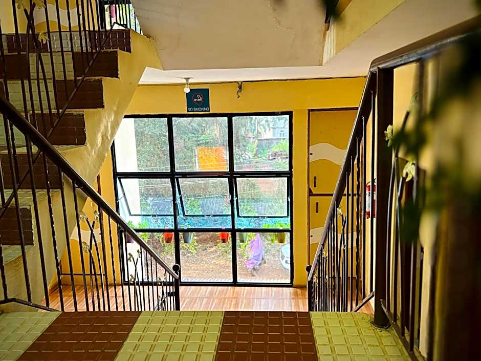 Daffodils Guest House – Calangute, KY