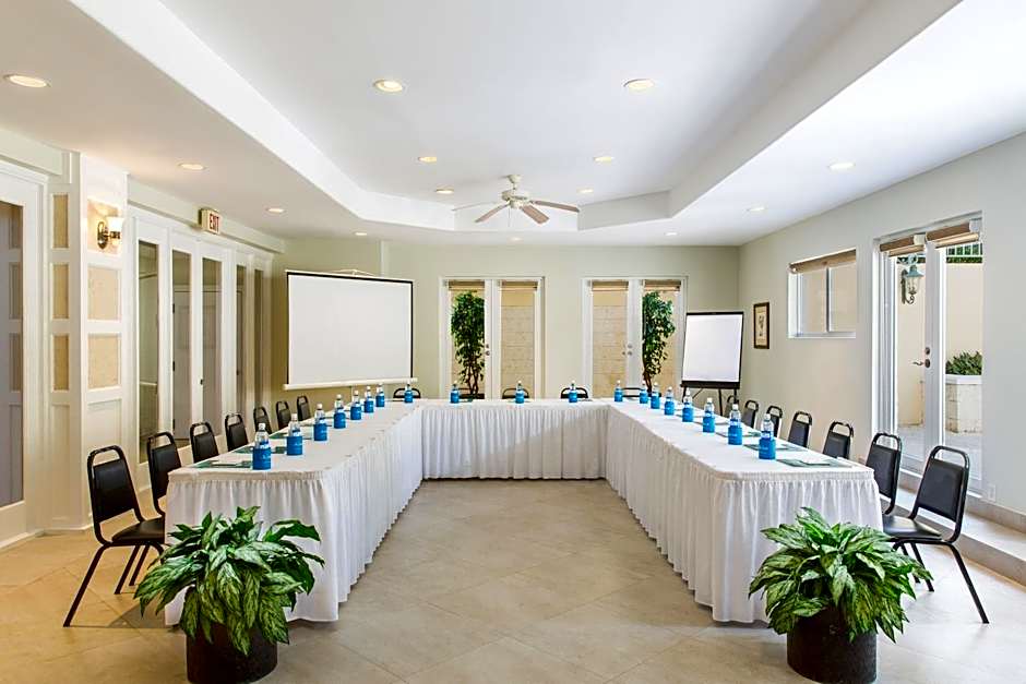 The Sands At Grace Bay