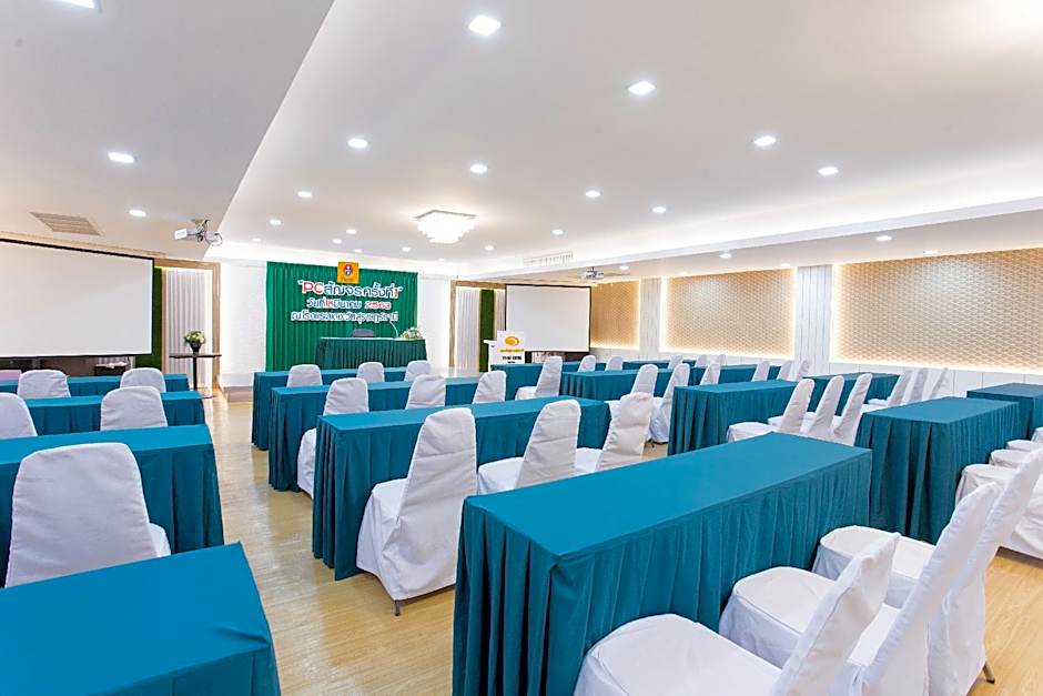 The One Hotel Surat